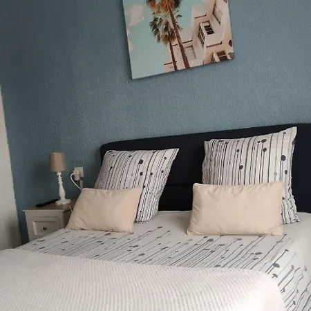 Apartment Appartement T2 Confort,Parking,Balcon,Pres Parc Des Expositions,10 Minutes Plage