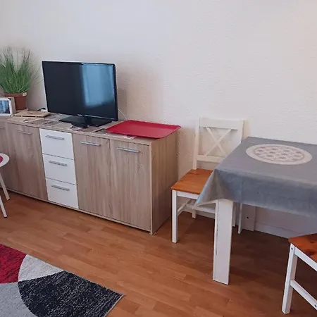 Lejlighed T2 Confortable,1chambre,parking,balcon,presparc Exposition,centre